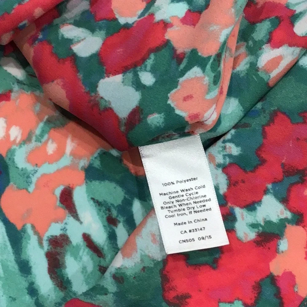 Talbots Multicolor Floral Sleeveless Blouse Size Medium - Picture 7 of 7